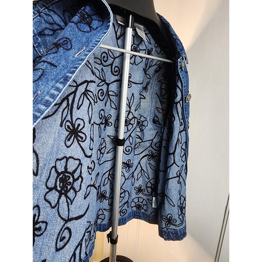 Vintage 90s Floral Embroidered Denim Jacket – Medium Wash - L - Picture 5 of 5